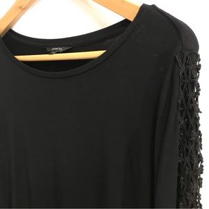 RW&CO jersey knit blouse